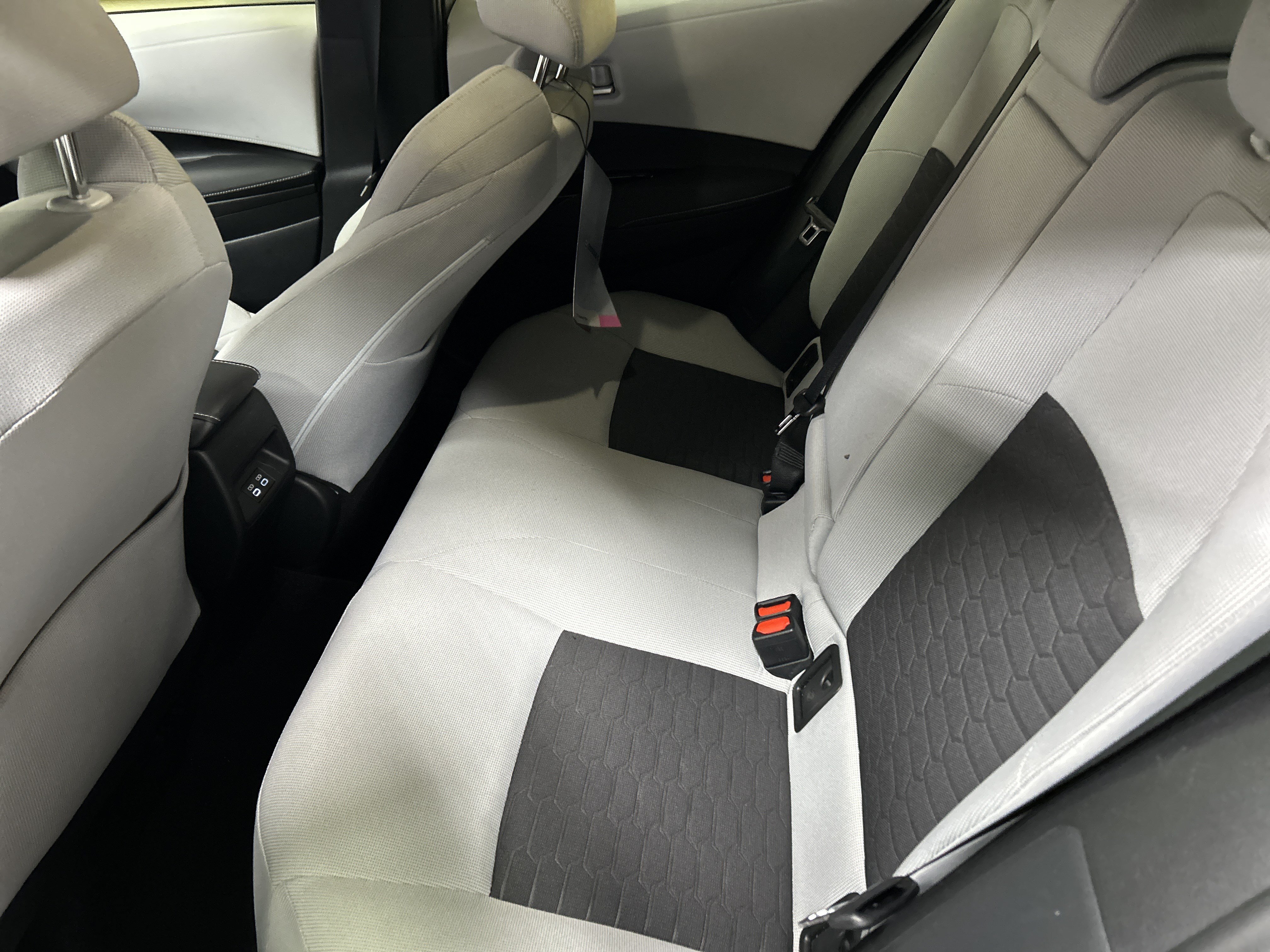 Used 2023 Toyota Corolla SE FWD image 32