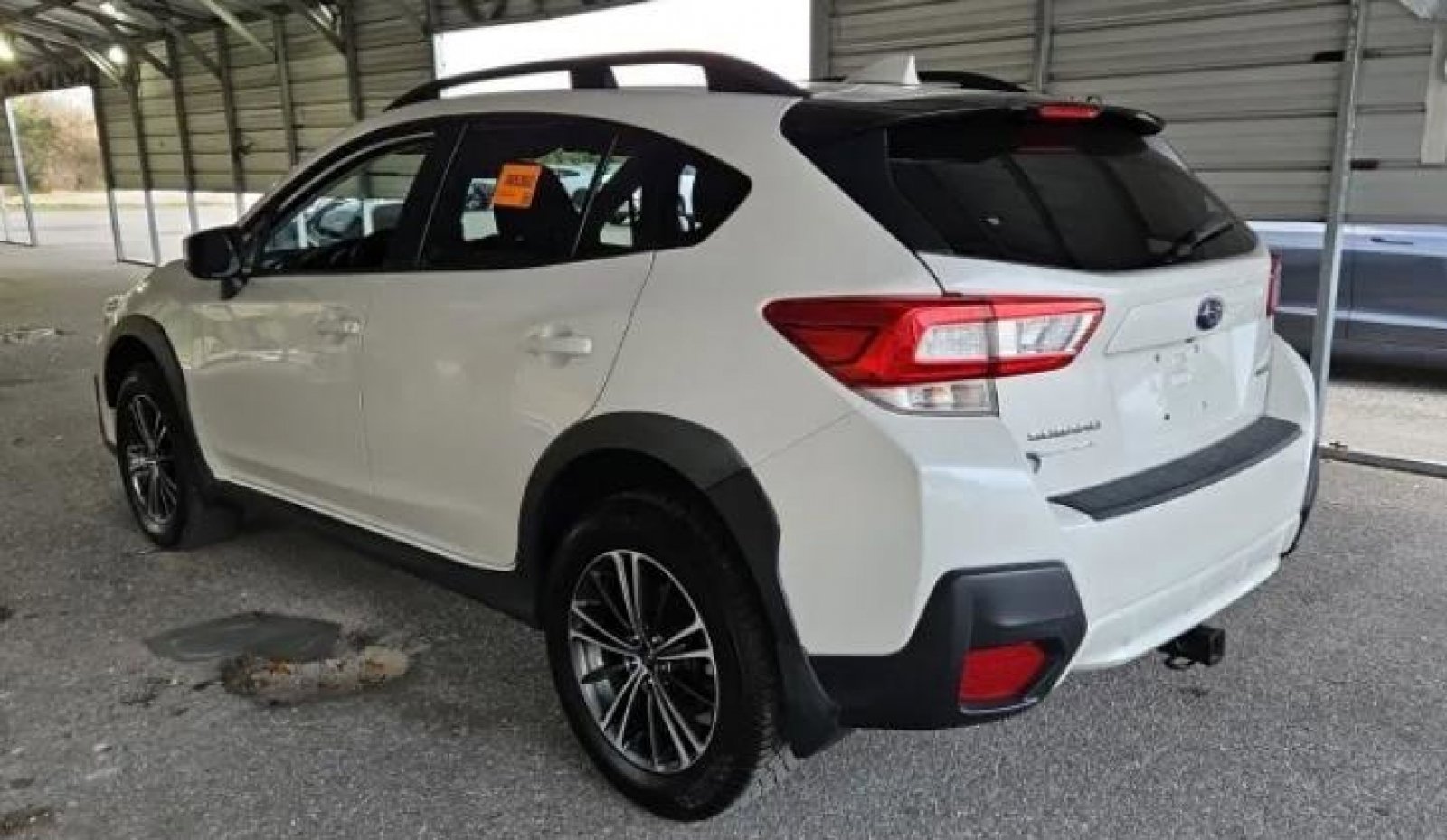 Used 2018 Subaru Crosstrek 2.0i Premium image 2