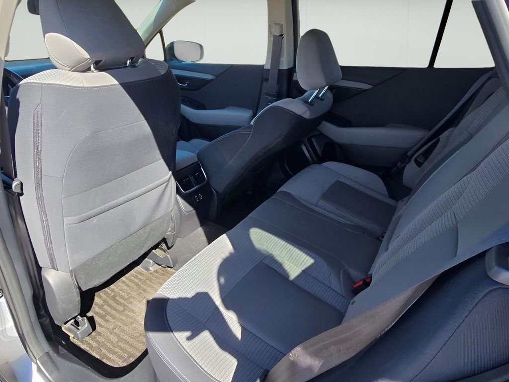 Used 2023 Subaru Outback Premium image 14