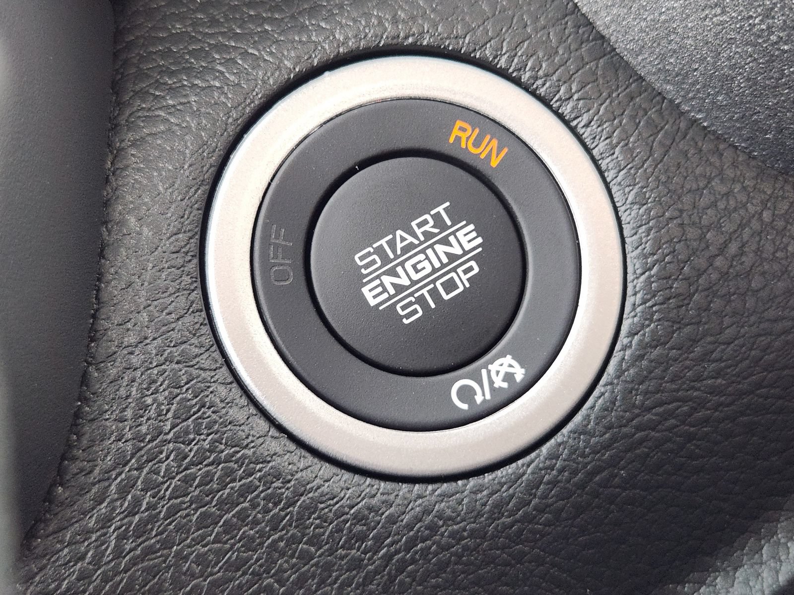 New 2026 RAM 3500 Tradesman AWD/4WD image 18