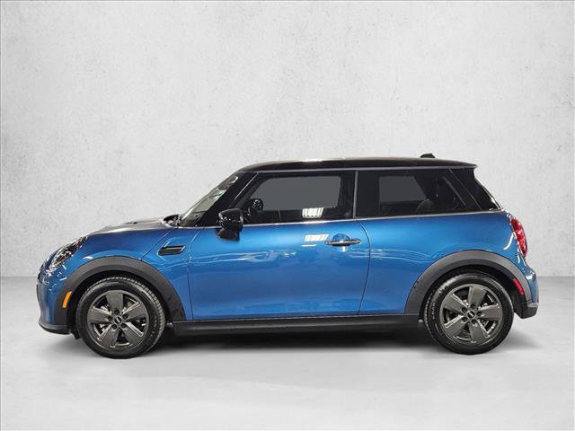 Used 2024 MINI Cooper 2-Door Hardtop FWD image 9