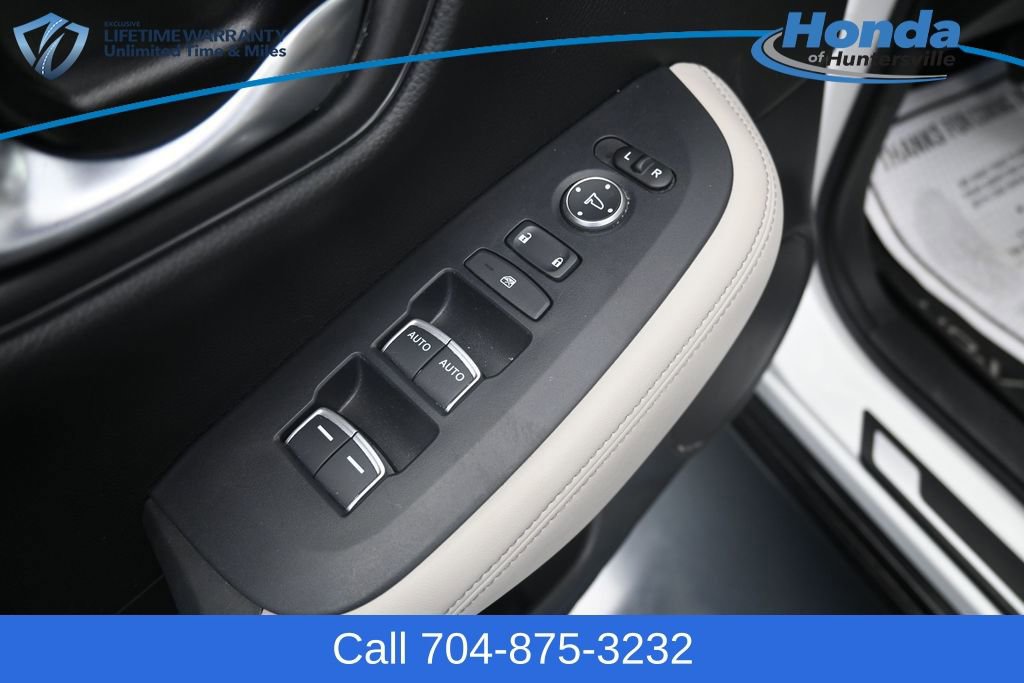 Used 2023 Honda HR-V EX-L image 19