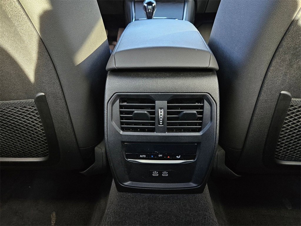 Used 2021 BMW 430i xDrive Coupe w/ Premium Package image 22