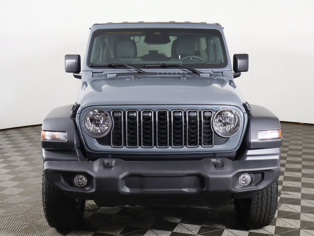 Used 2026 Jeep Wrangler Unlimited Sport AWD/4WD image 8