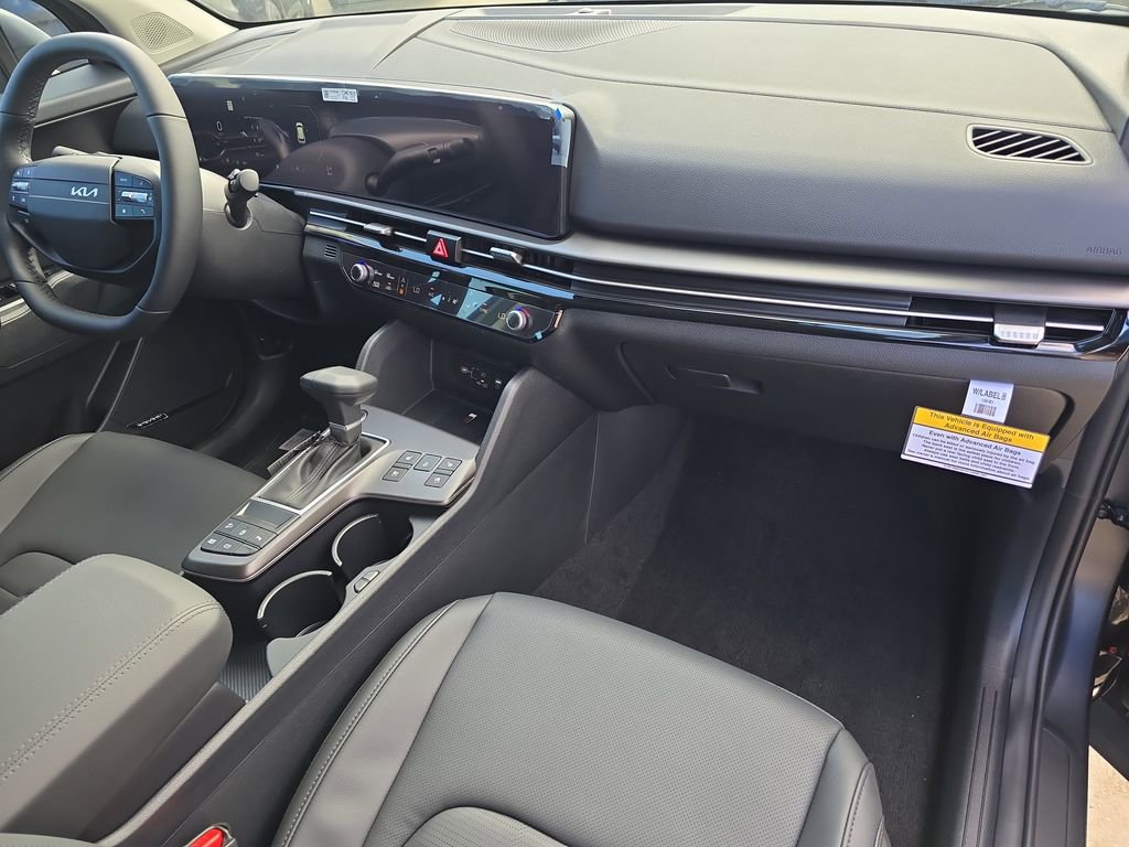 New 2026 Kia Sportage SX FWD image 12