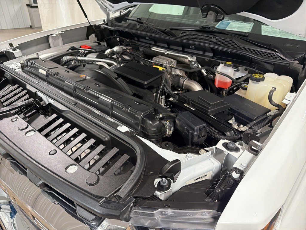 Certified 2022 Chevrolet Silverado 2500 LT w/ Convenience Package image 45