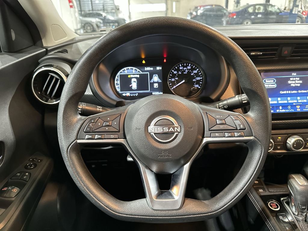 Used 2023 Nissan Kicks SV image 11