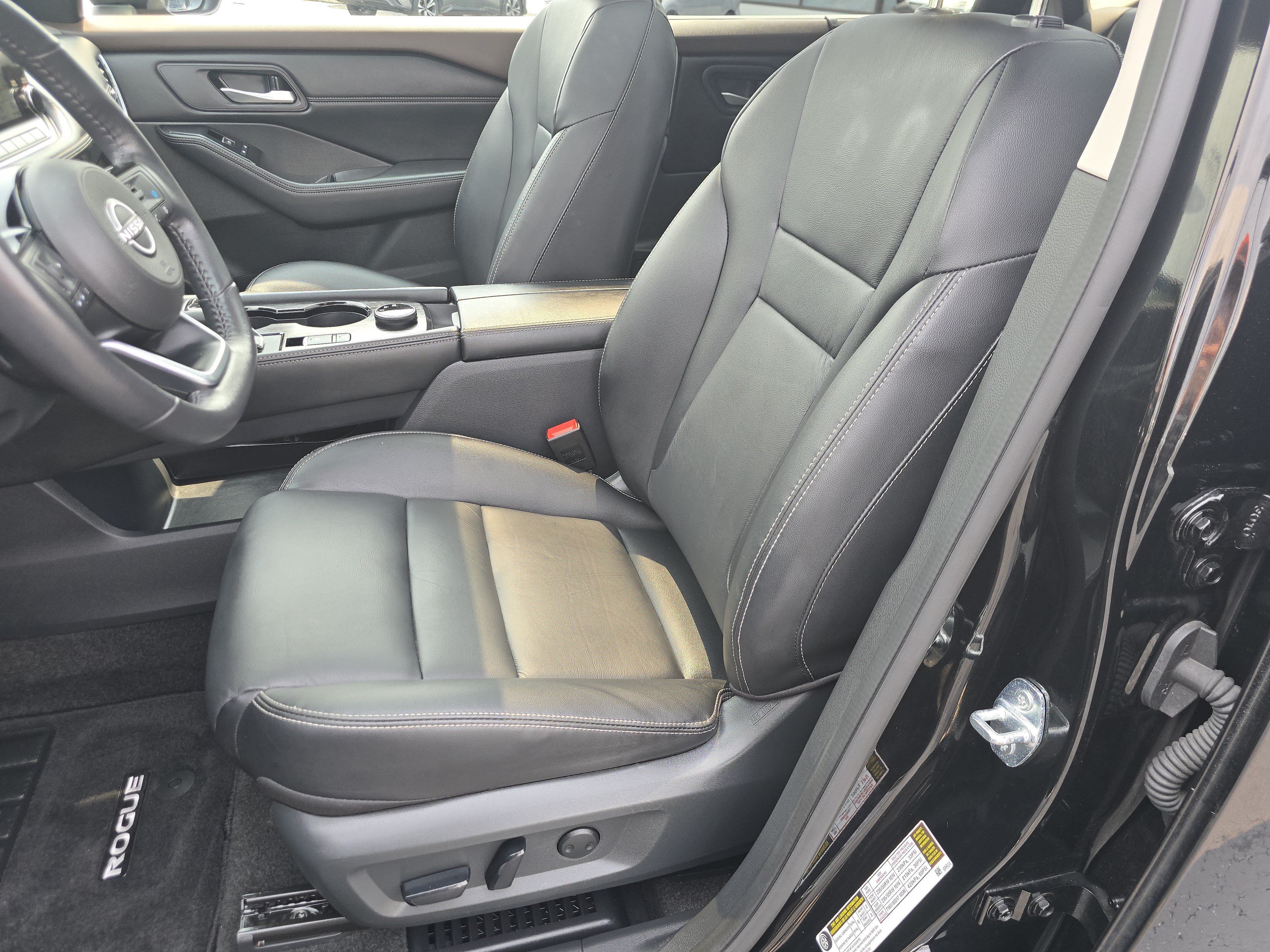 Used 2023 Nissan Rogue SL w/ SL Premium Package AWD/4WD image 21
