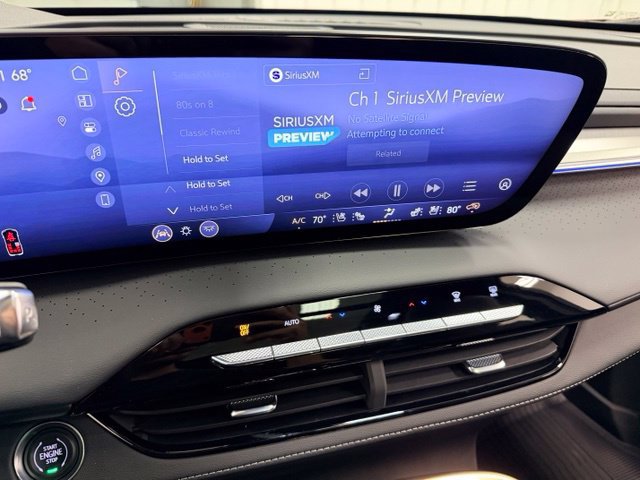Certified 2026 Buick Enclave Avenir w/ Super Cruise Package AWD/4WD image 9