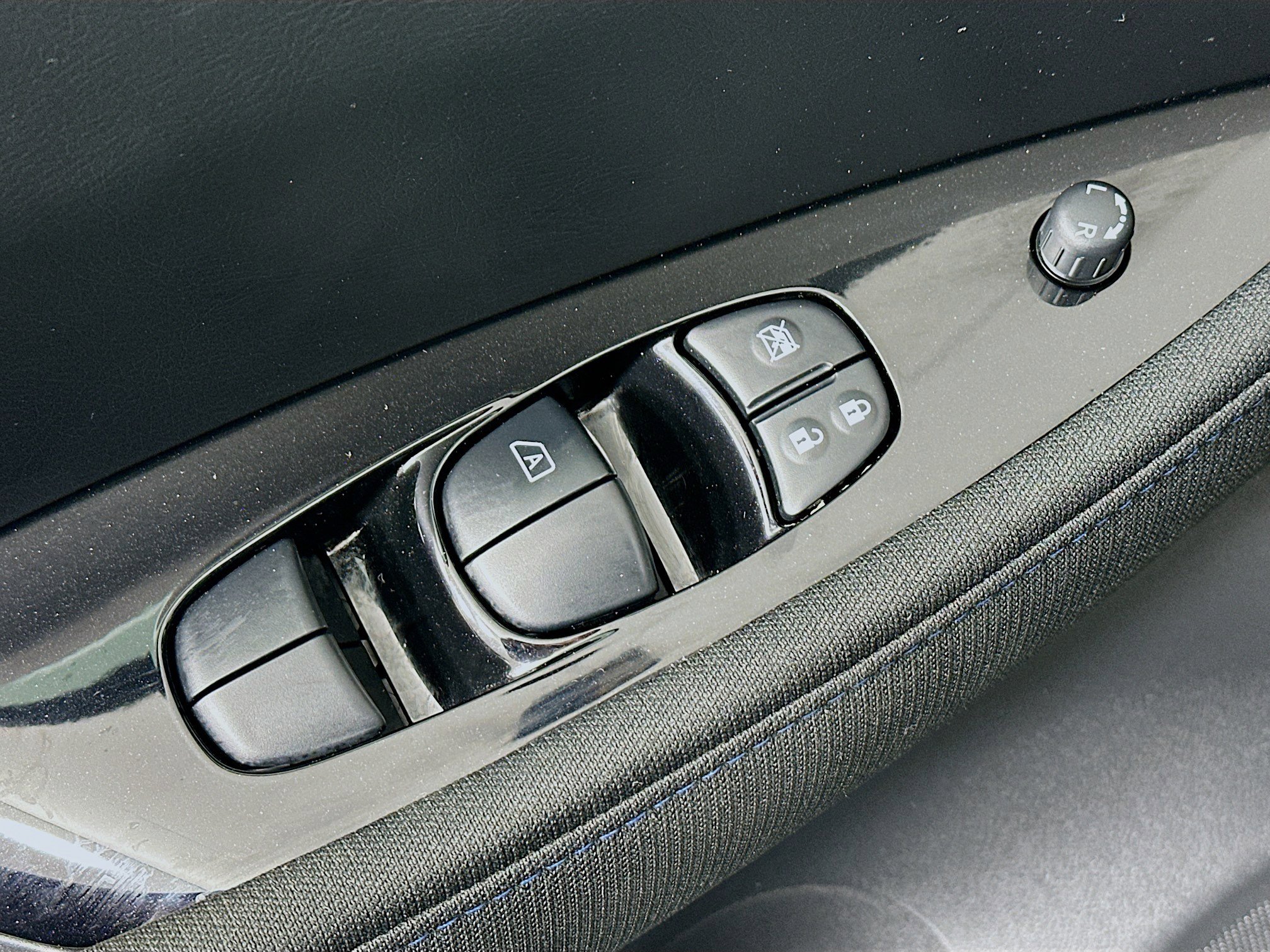 Used 2024 Nissan Leaf SV Plus image 16