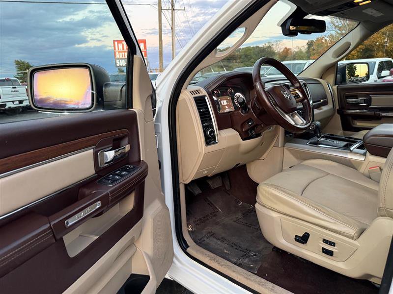 Used 2013 RAM 1500 Laramie w/ Convenience Group image 25