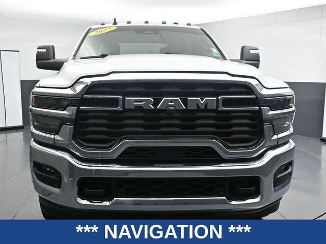 Used 2025 RAM 3500 Big Horn AWD/4WD image 4