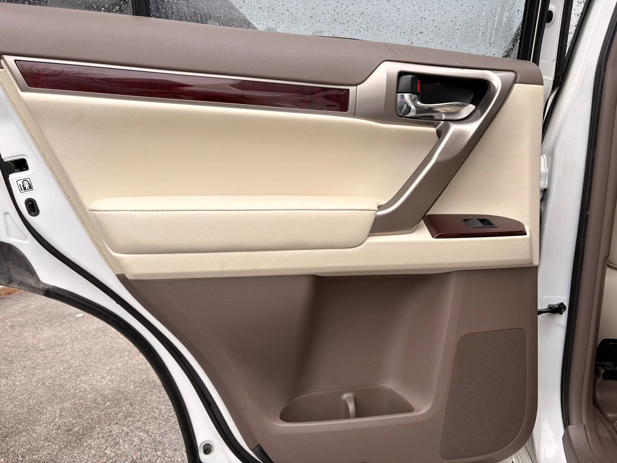 Used 2017 Lexus GX 460 Premium image 15