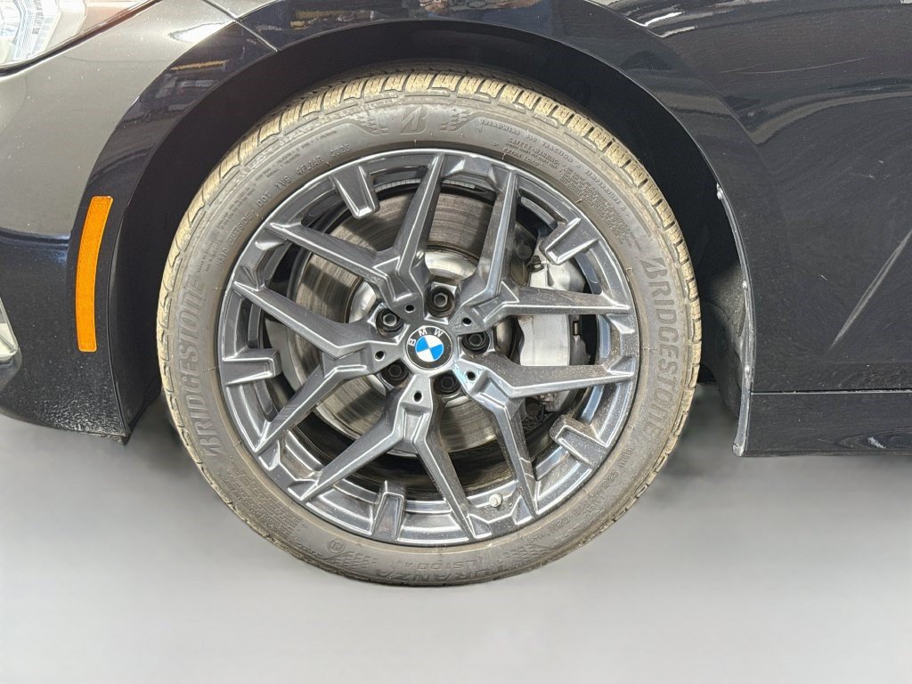 Used 2026 BMW 330i xDrive Sedan AWD/4WD image 37
