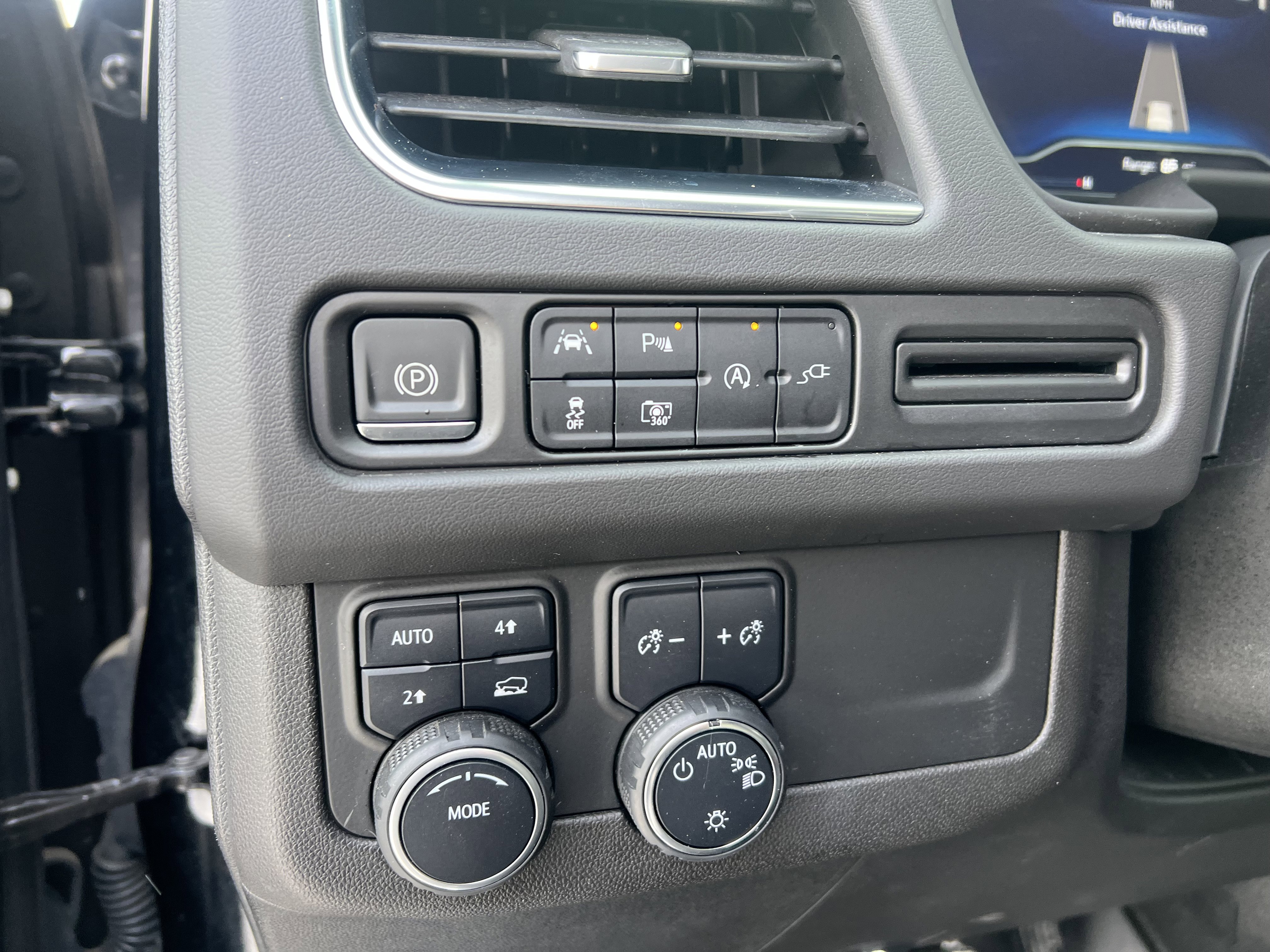 Certified 2022 Chevrolet Tahoe RST w/ Luxury Package image 19