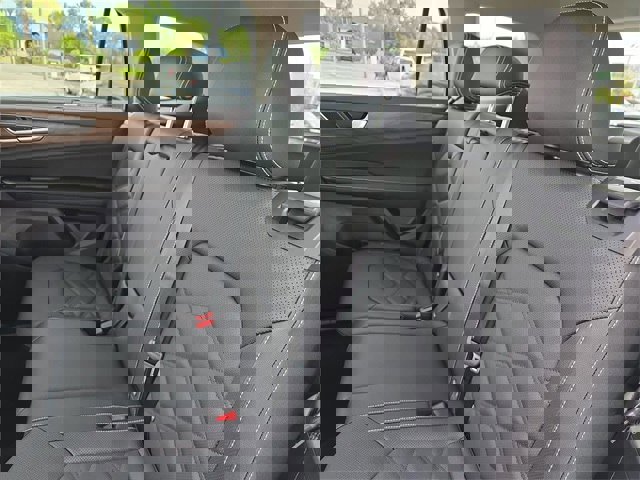 New 2026 Volkswagen Atlas SE image 13