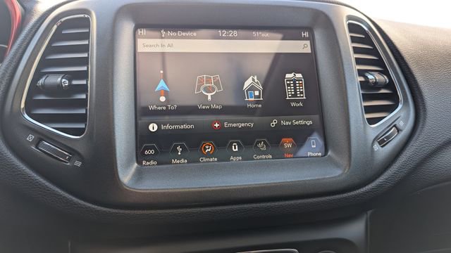Used 2020 Jeep Compass Trailhawk w/ Leather Interior Group AWD/4WD image 52