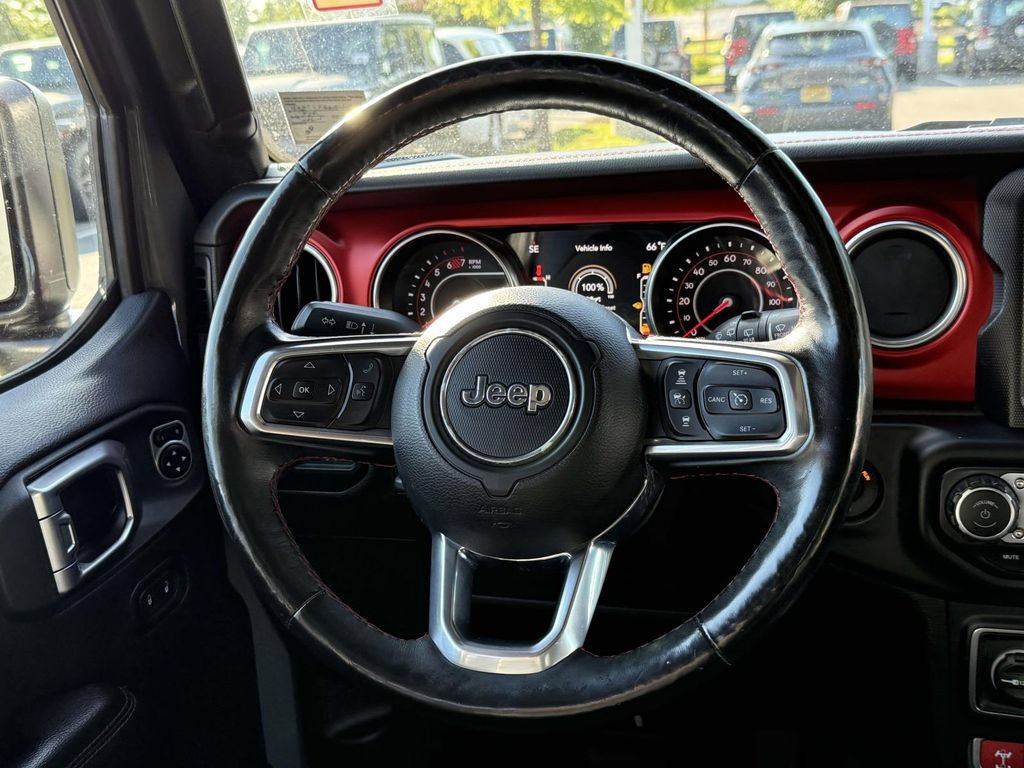 Certified 2019 Jeep Wrangler Unlimited Rubicon w/ Dual Top Group AWD/4WD image 19