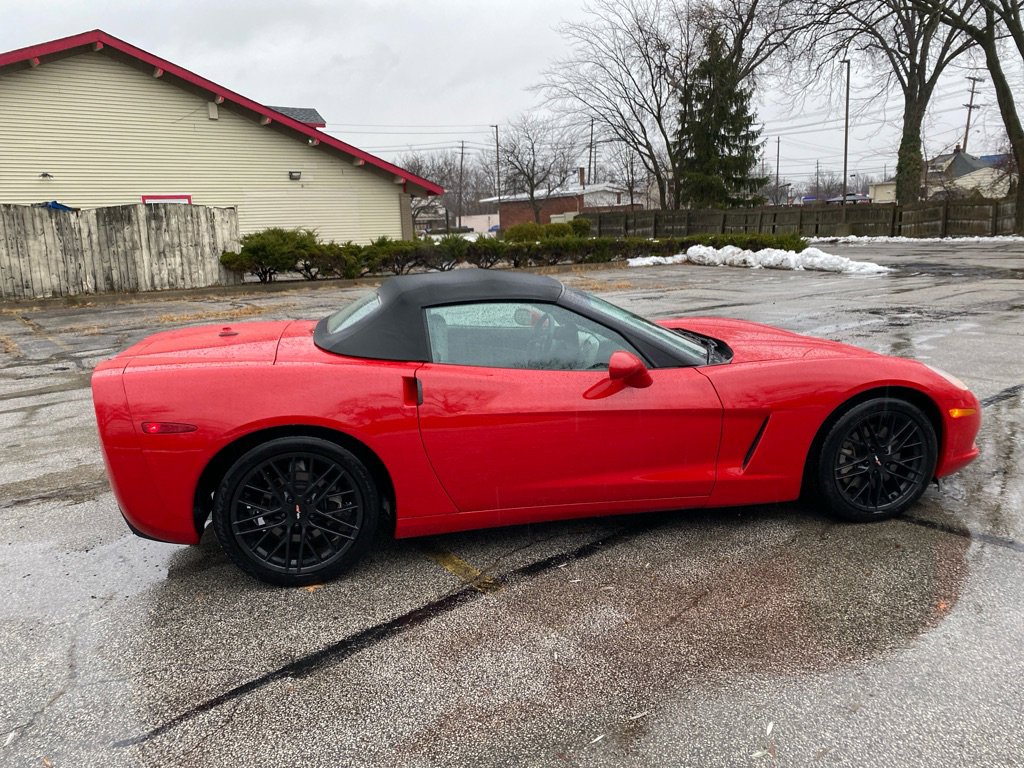 Used 2005 Chevrolet Corvette Convertible w/ Preferred Equipment Group image 6