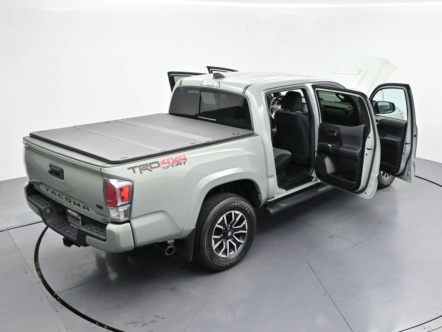 Used 2023 Toyota Tacoma TRD Sport AWD/4WD image 38