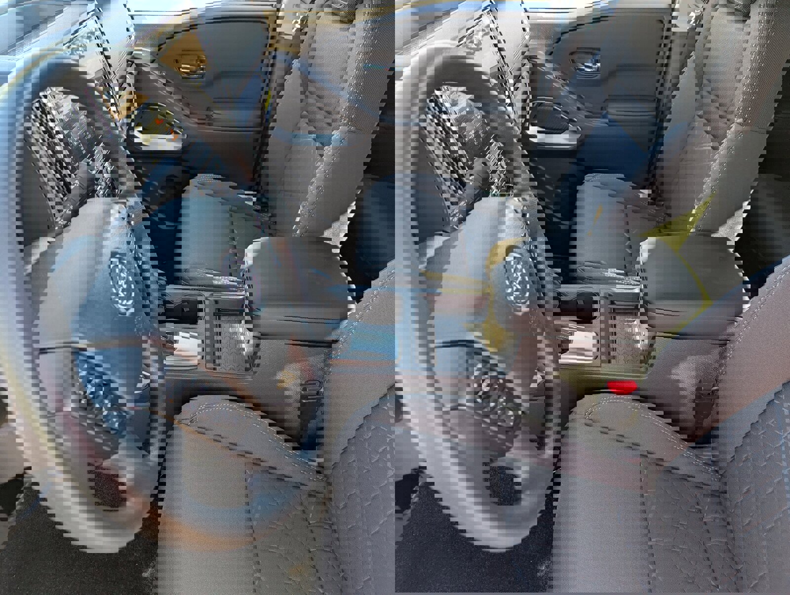 New 2026 Nissan Frontier SV w/ Tow Package image 11