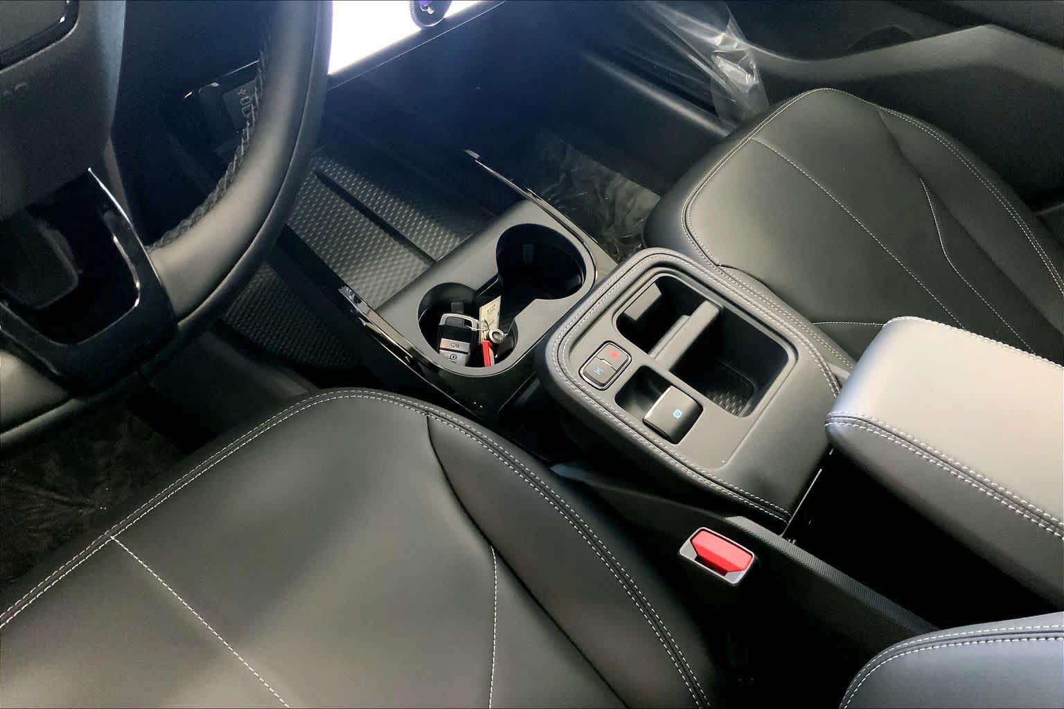 New 2026 Ford Mustang Mach-E Select w/ Comfort Package Lite RWD image 6