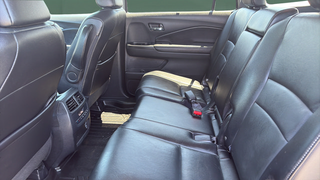 Used 2021 Honda Pilot Special Edition image 18
