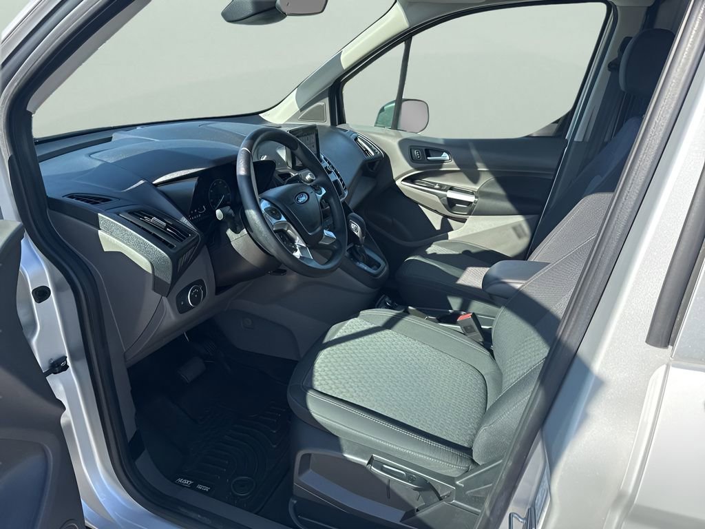 Used 2019 Ford Transit Connect XLT image 9
