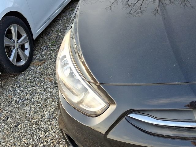 Used 2017 Hyundai Accent SE image 8