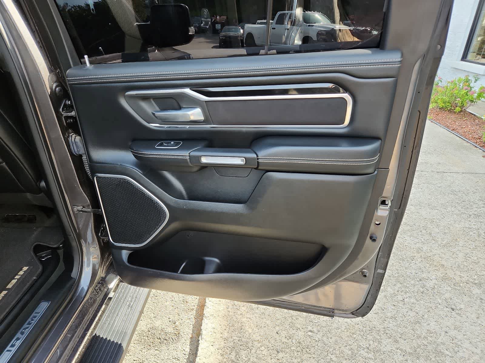 Used 2021 RAM 1500 Laramie w/ Sport Appearance Package AWD/4WD image 24