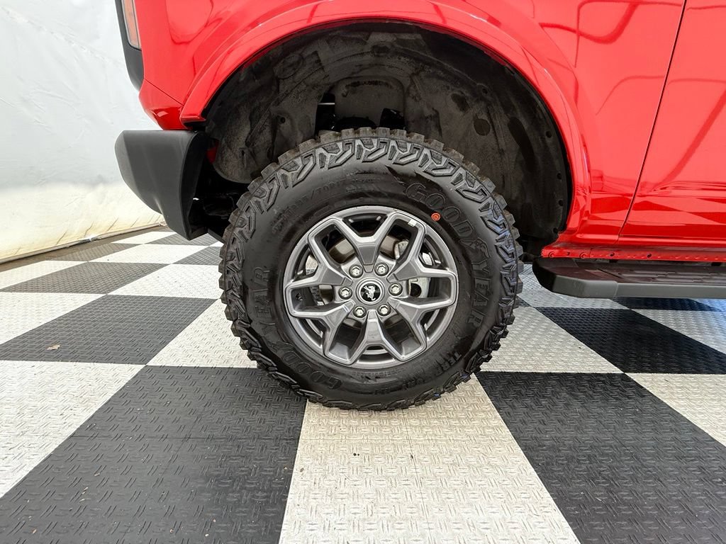 Used 2023 Ford Bronco Outer Banks AWD/4WD image 11