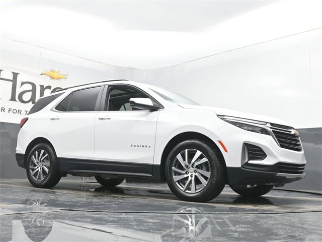 Used 2024 Chevrolet Equinox LT w/ LPO, Floor Liner Package image 2