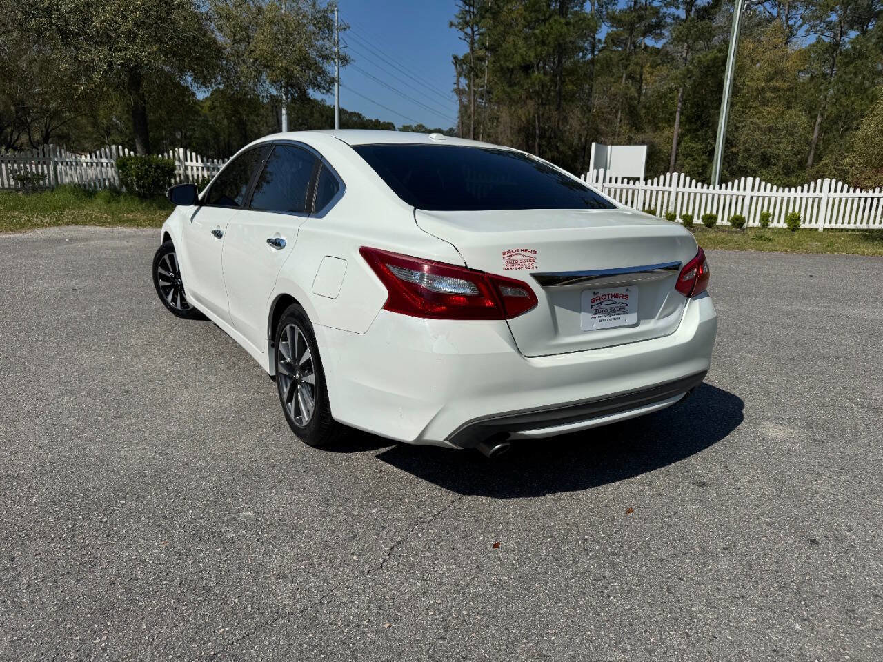 Used 2018 Nissan Altima 2.5 SL FWD image 32
