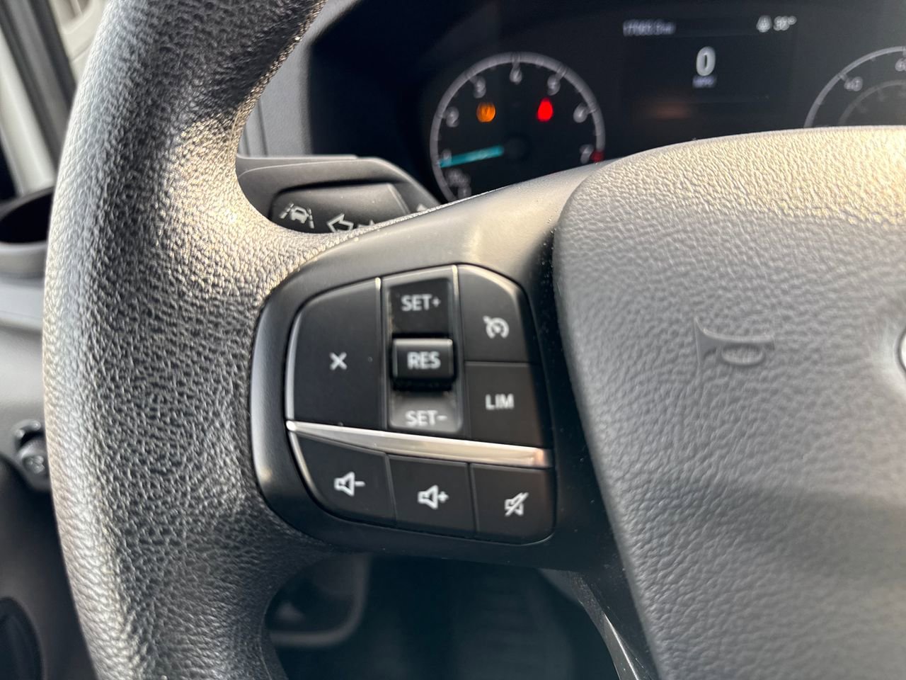 Used 2023 Ford Transit 250 Low Roof AWD w/ Exterior Upgrade Package image 28