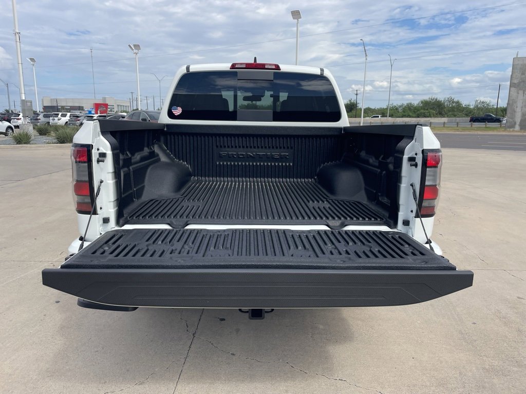 New 2026 Nissan Frontier SV w/ Tow Package image 5
