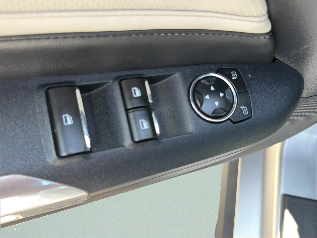 Used 2024 Ford Mustang Premium RWD image 14