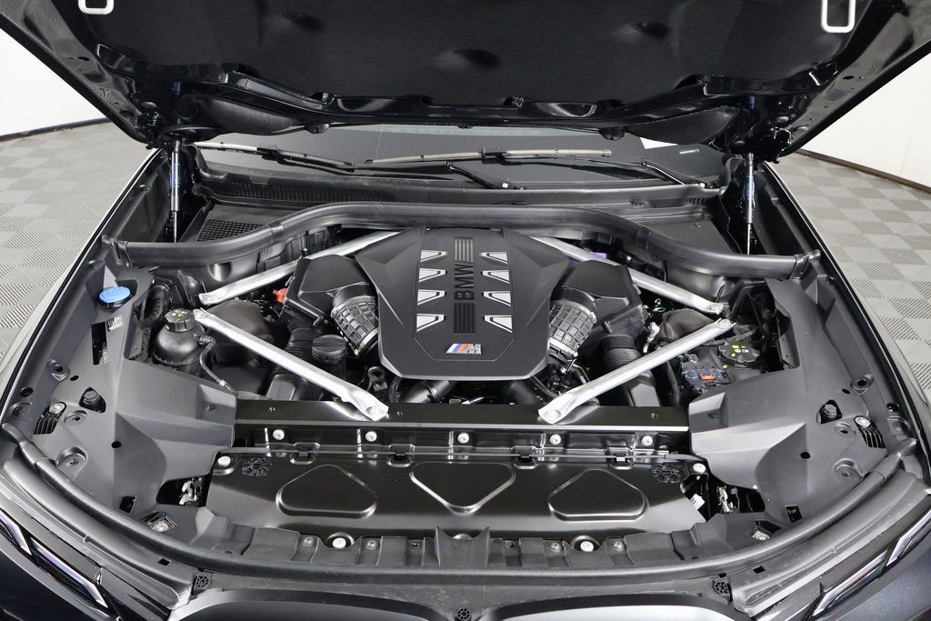 New 2026 BMW X7 M60i image 10