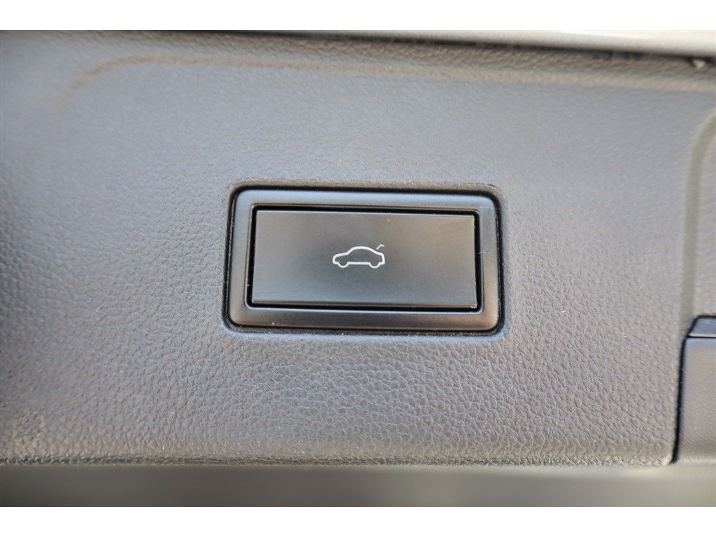 Used 2021 Volkswagen Atlas SE FWD image 7