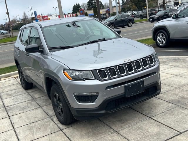 Used 2021 Jeep Compass Sport AWD/4WD image 3