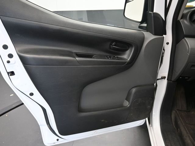 Used 2021 Nissan NV200 S image 17
