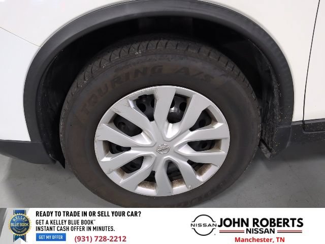 Used 2017 Nissan Rogue S AWD/4WD image 3