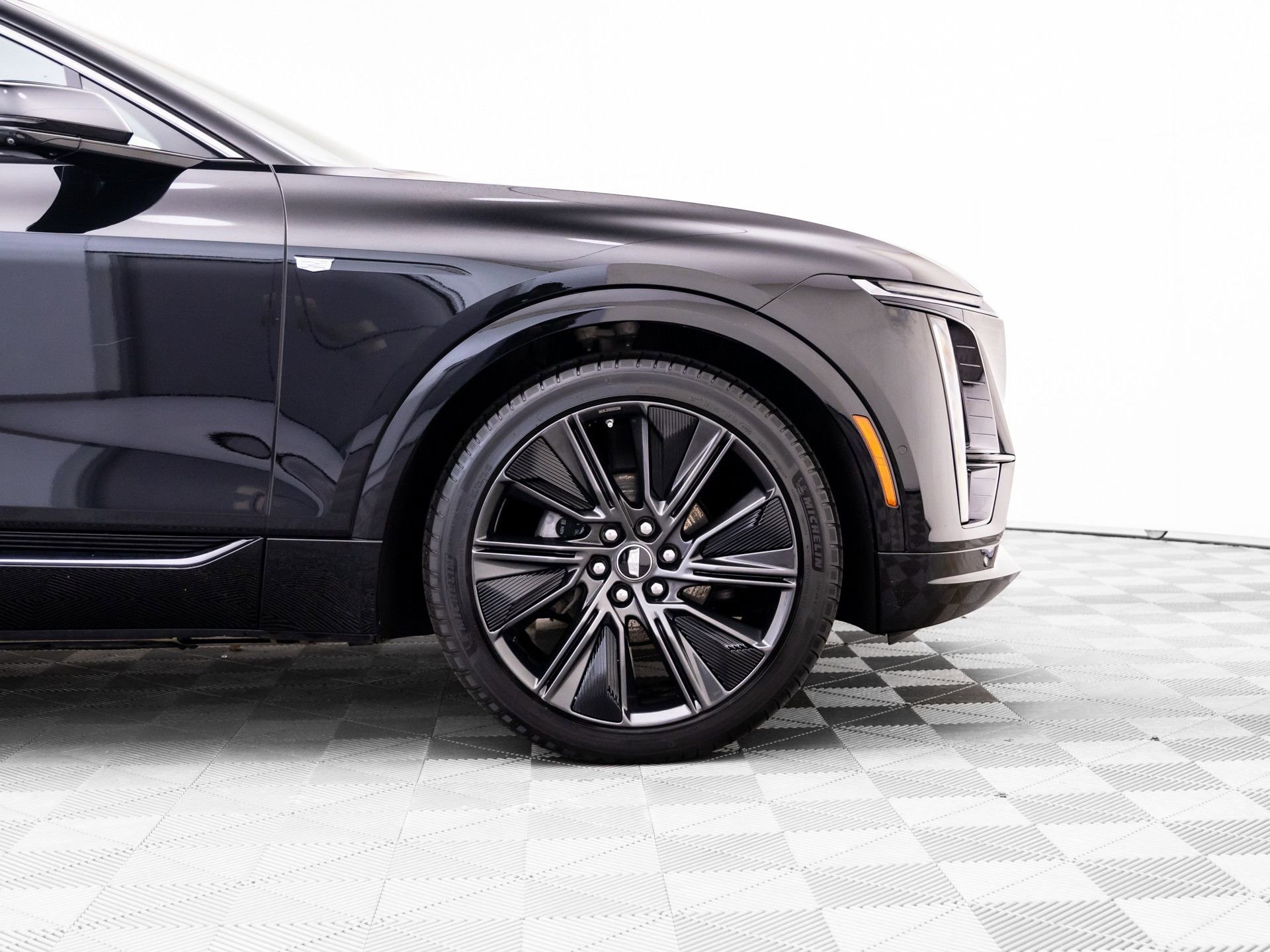 Certified 2024 Cadillac Lyriq Sport image 38