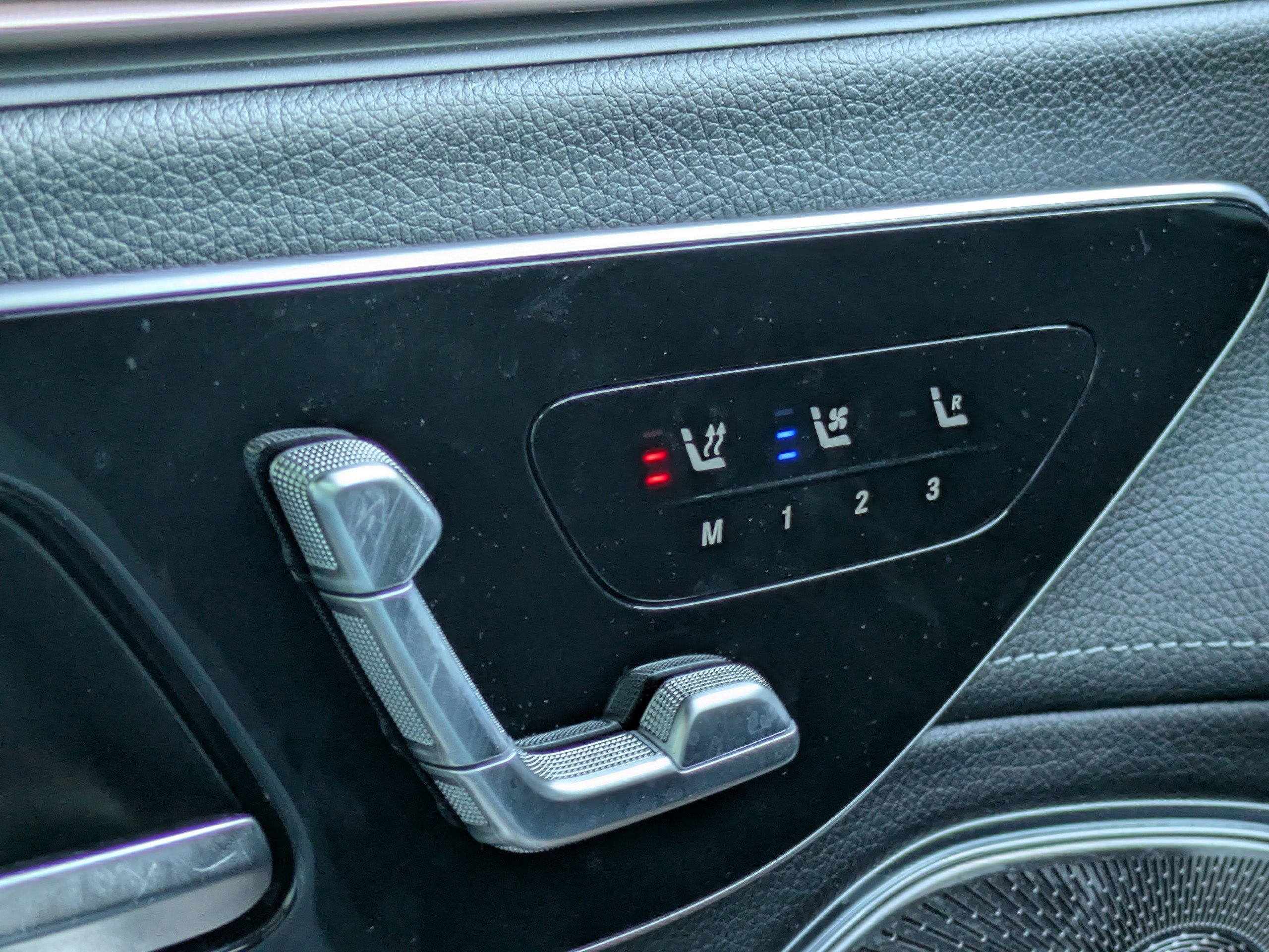 Certified 2023 Mercedes-Benz EQS 580 4MATIC SUV image 26