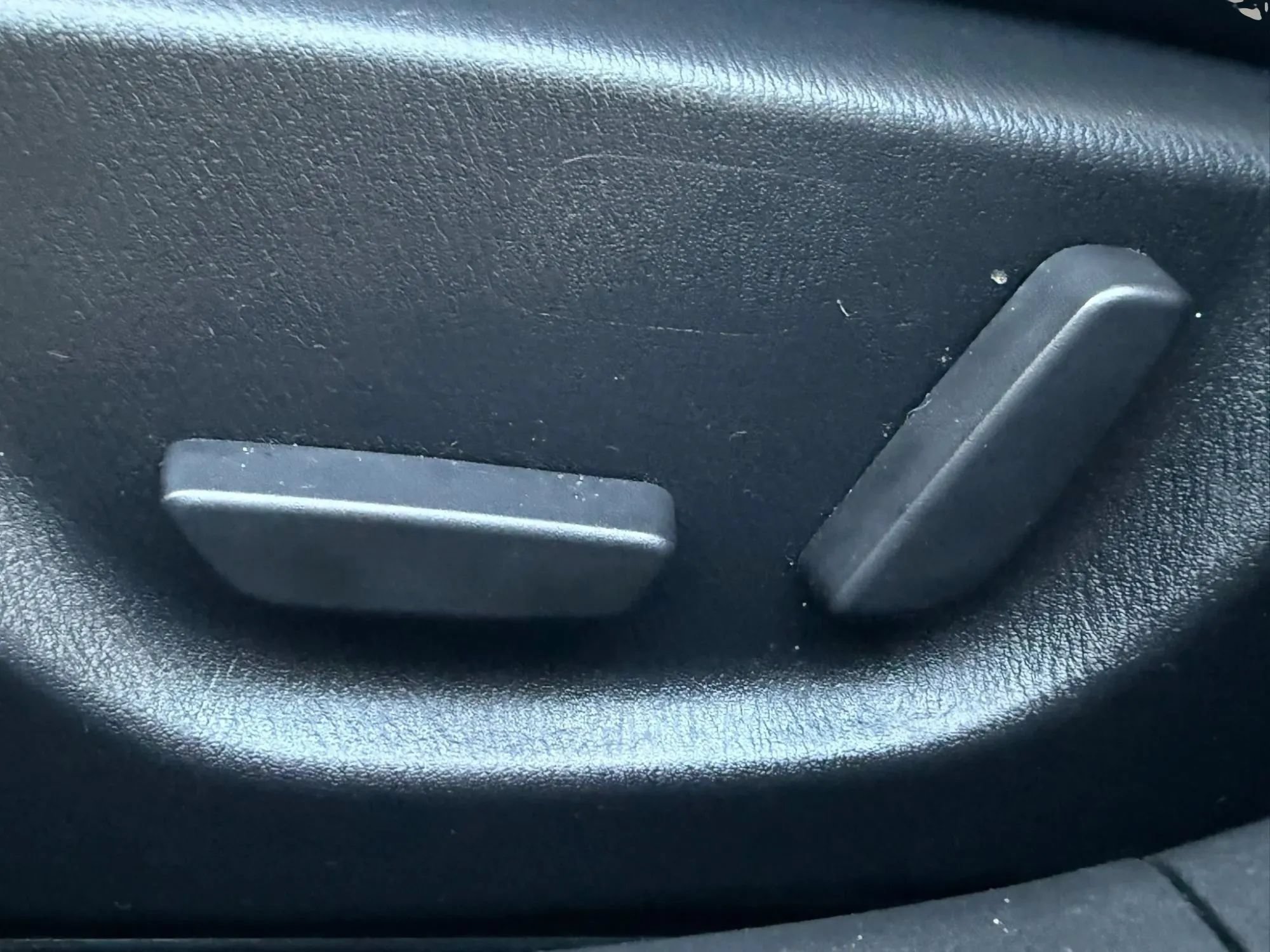 Used 2014 MAZDA MAZDA3 s Grand Touring FWD image 50