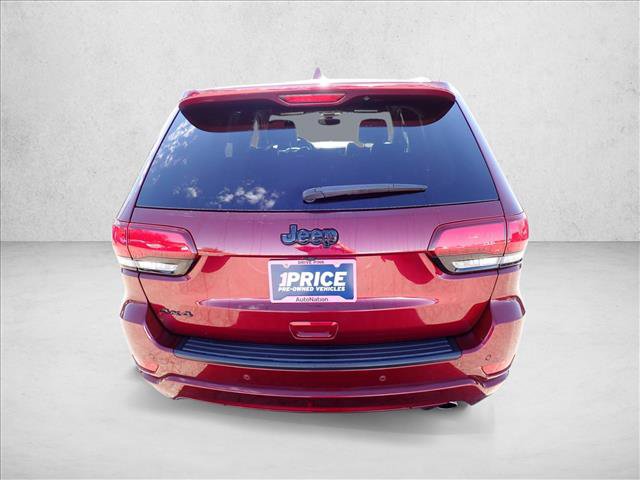 Used 2018 Jeep Grand Cherokee Altitude AWD/4WD image 3
