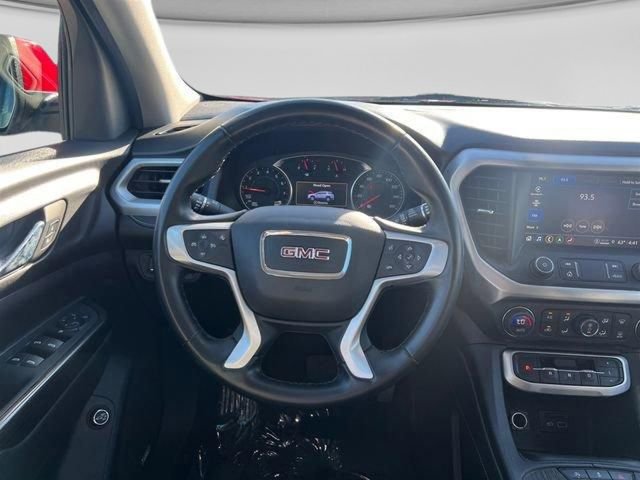 Used 2023 GMC Acadia SLT image 15