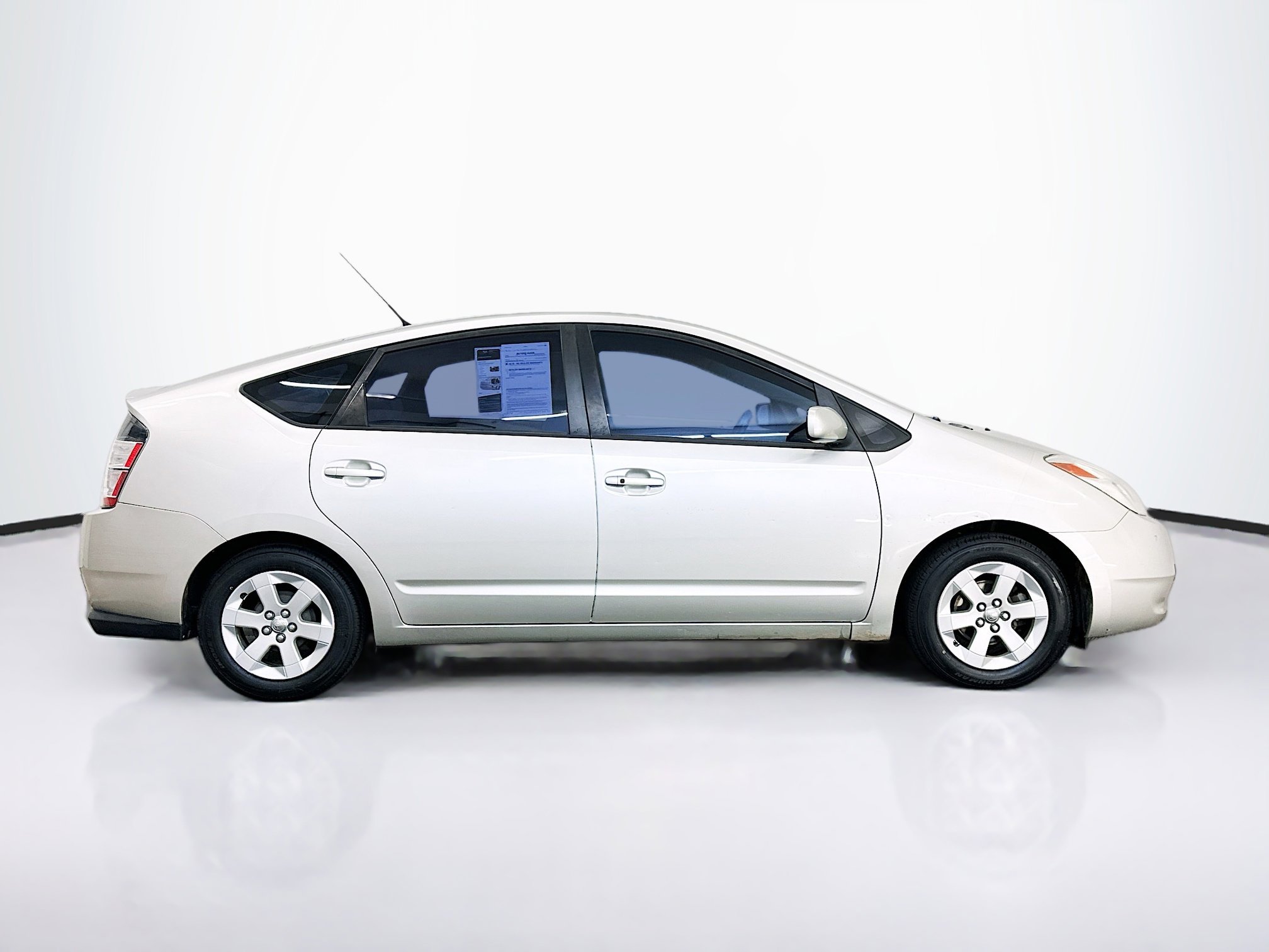 Used 2005 Toyota Prius image 10