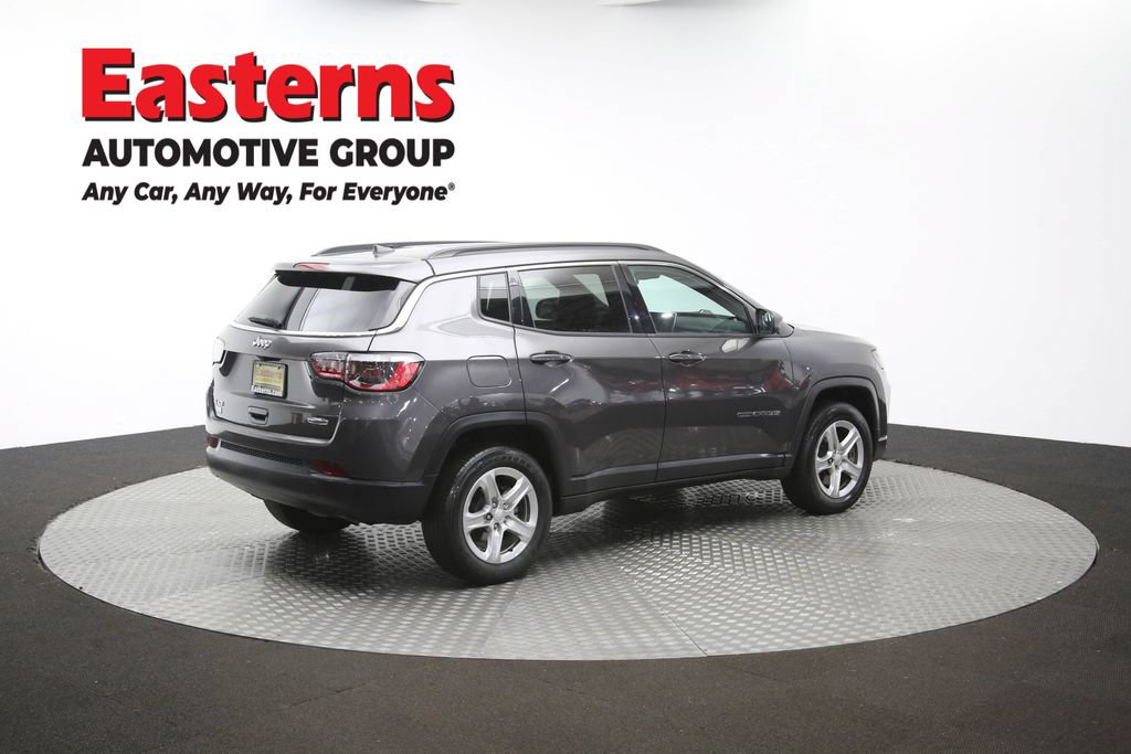 Used 2024 Jeep Compass Latitude AWD/4WD image 40