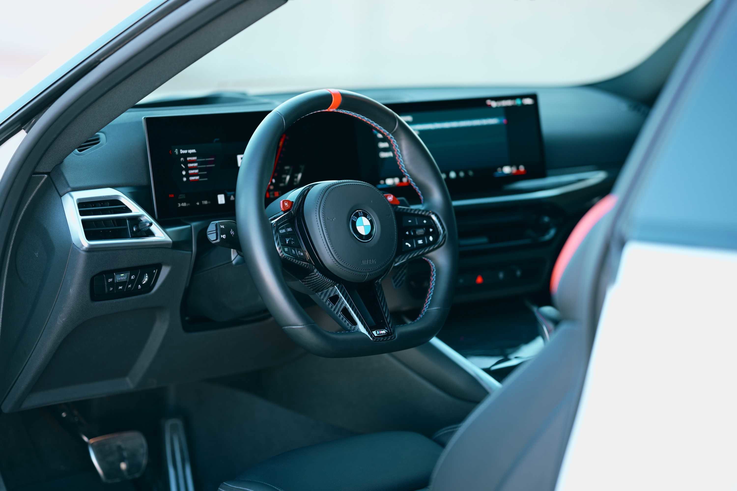 Used 2025 BMW M2 w/ Lighting Package image 18