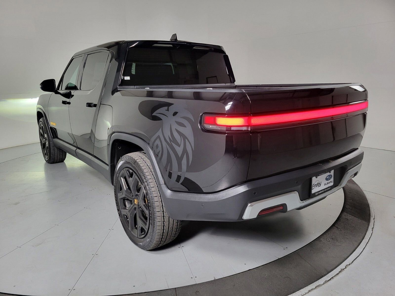 Used 2023 Rivian R1T Adventure image 7
